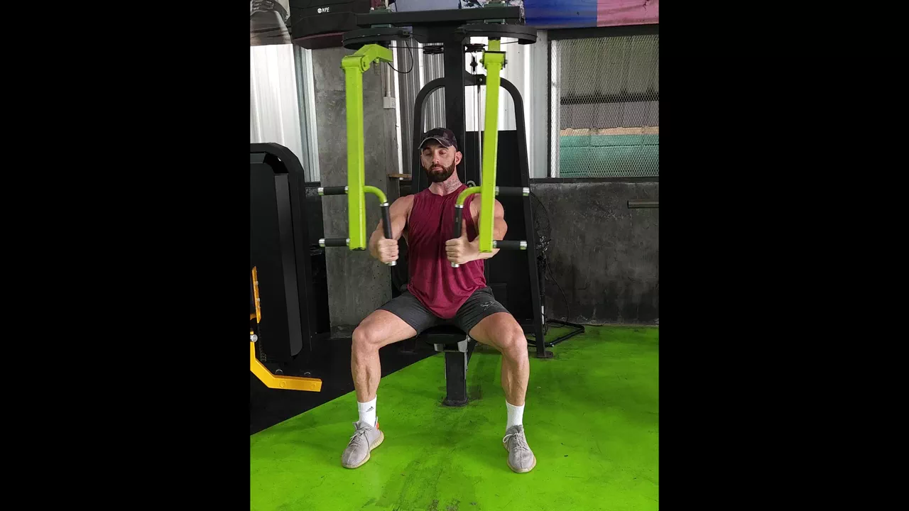 Machine Pec Deck Fly exercise